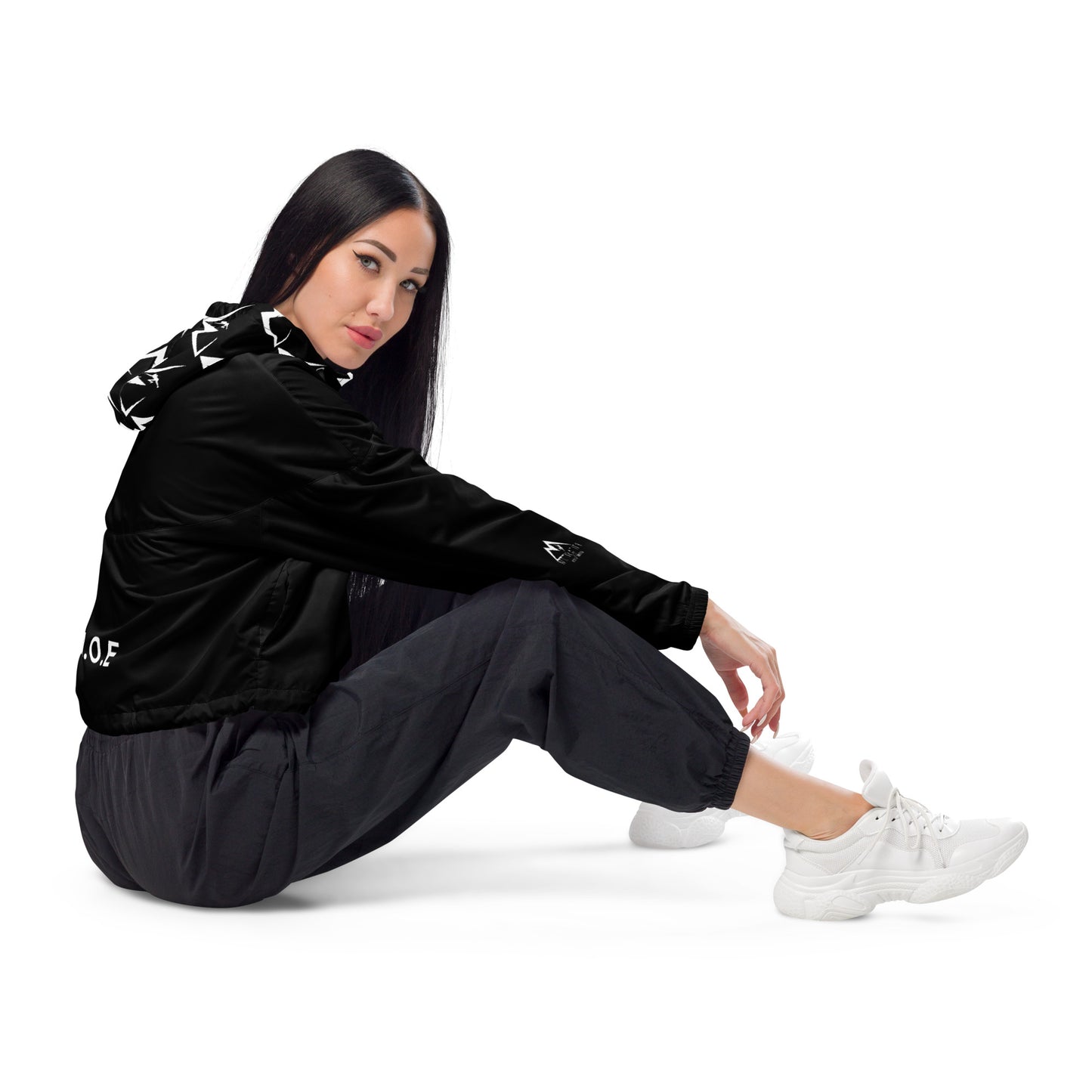 Motivation Over Everything Women’s cropped windbreaker